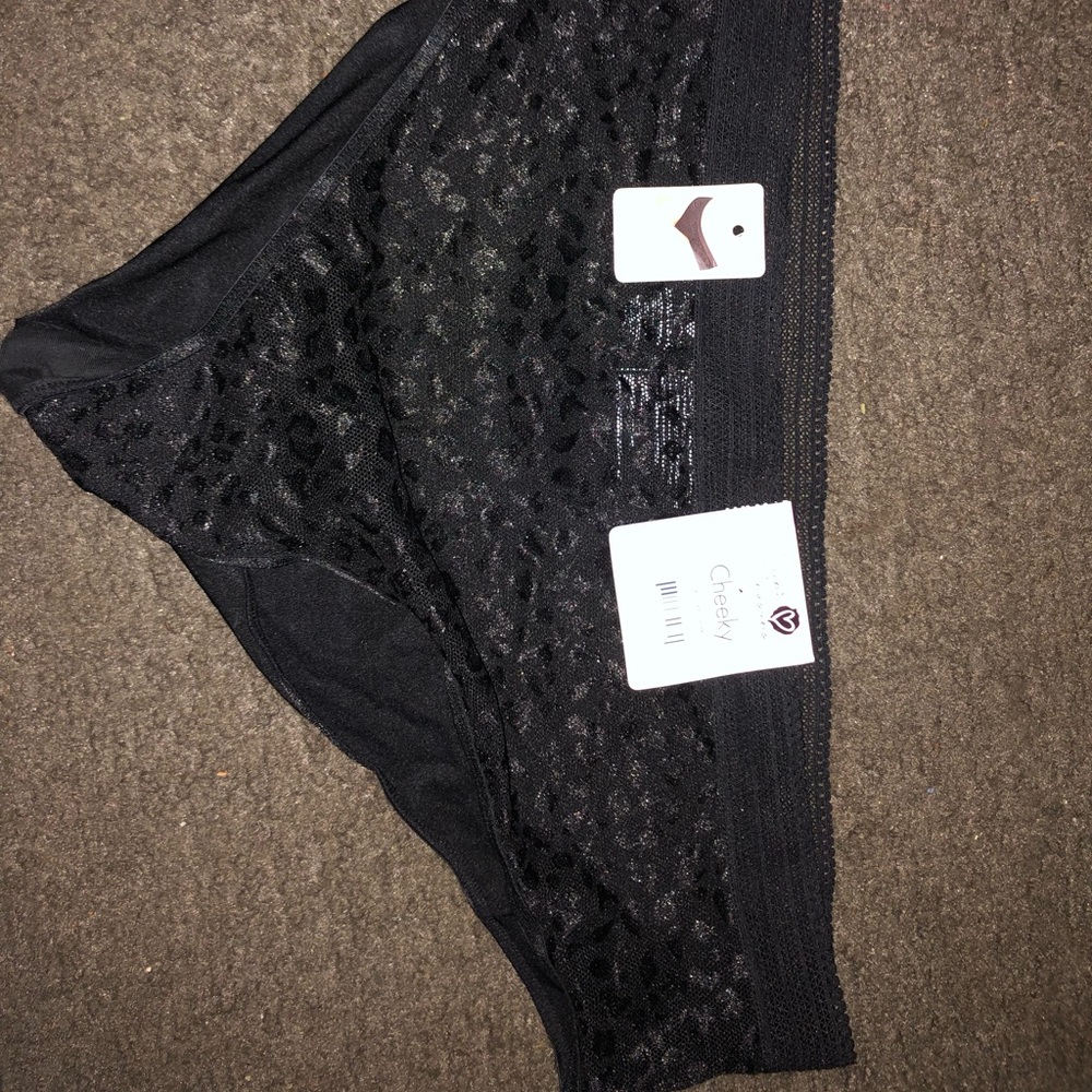 Silk Cheetah undies size XL got the wrong size